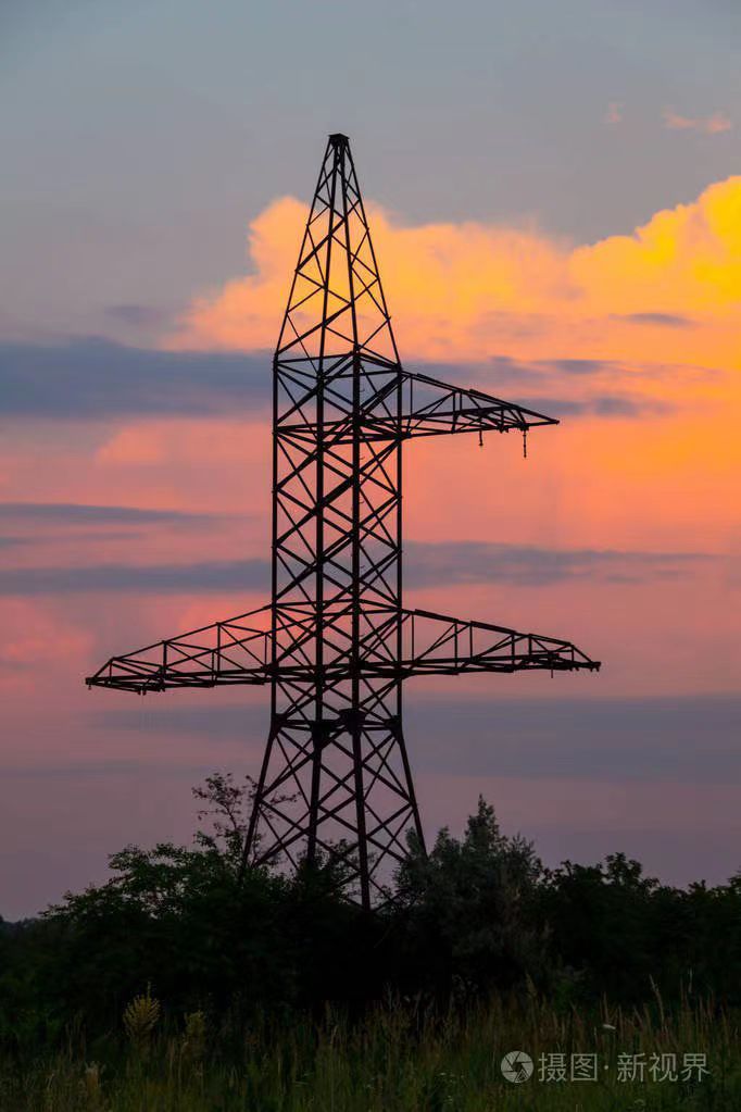 輸電線(xiàn)路電力鐵塔